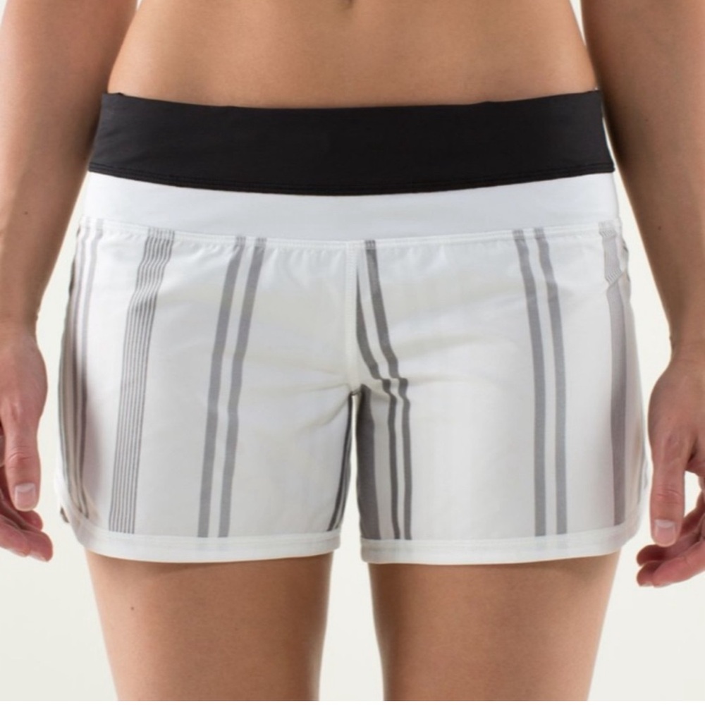 Lululemon Groovy Run Short Groovy Stripe Nimbus - image 5